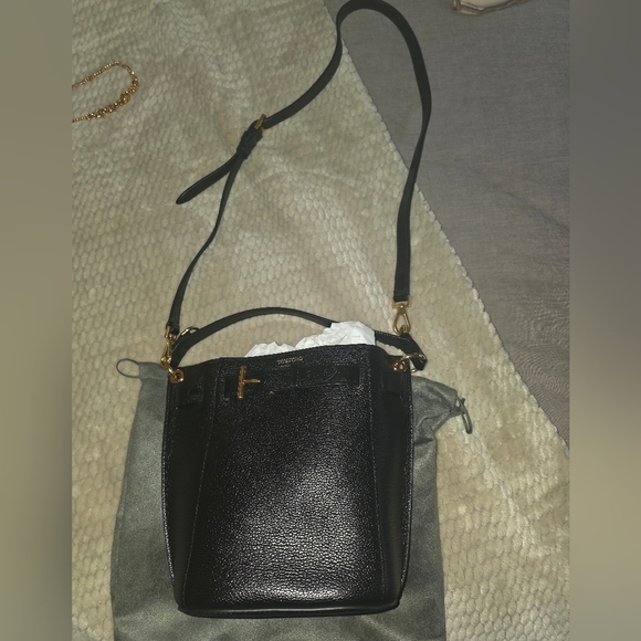 Tom Ford Mini Audrey Bucket - Picture 1 of 3